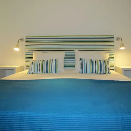 In With Sea View Apartment